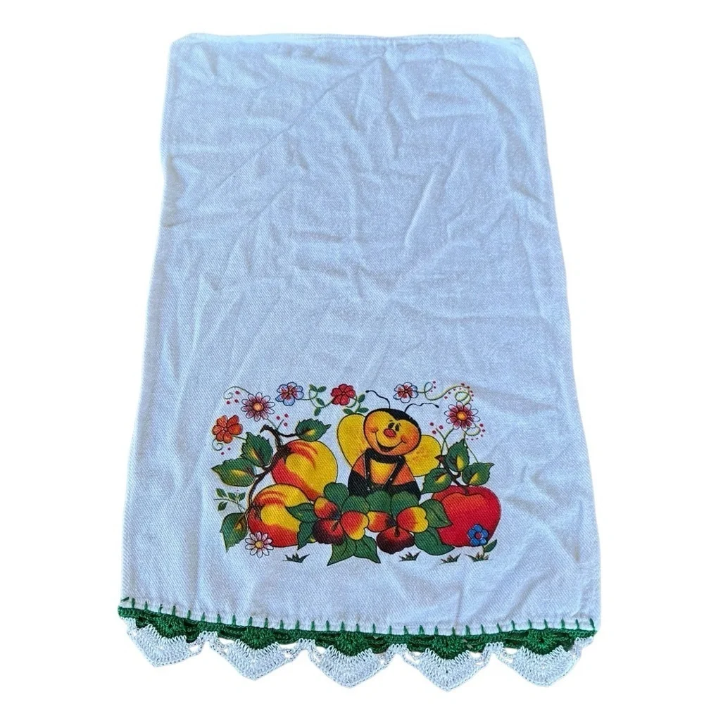 Vintage Anthropomorphic Bumble Bee Cotton Tea Towel Crochet Trim Flowers Brazil